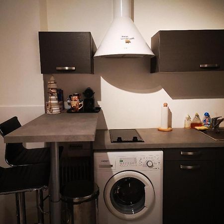 Superbe Studio Meuble Cosy Avec Lit Superconfort Au Calme Jean Medecin 尼斯 外观 照片